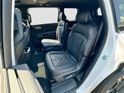 2027 Kia Telluride Hybrid — photo 25 view