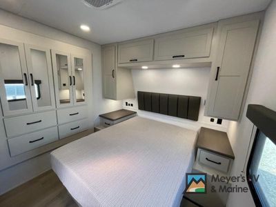 2026 Grand Design Momentum G-Class — photo 13 view
