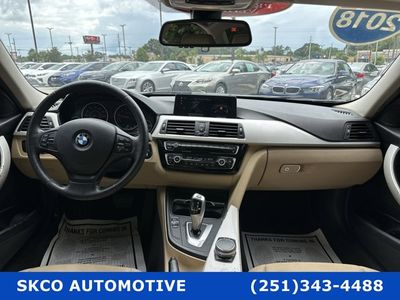 2018 BMW 3 Series - Photo 9