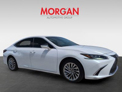 2023 Lexus ES - Photo 2