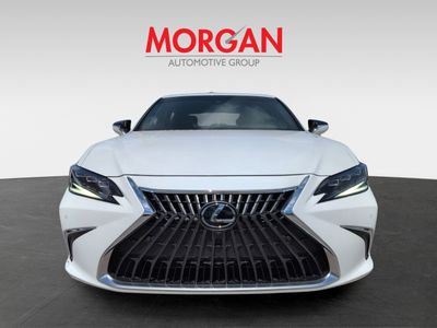 2023 Lexus ES - Photo 3