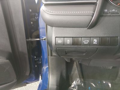 2024 Toyota Camry — photo 13 view