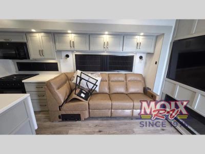 2026 Brinkley Model Z - Photo 5