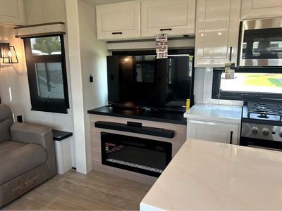 2026 Jayco Pinnacle - Photo 12