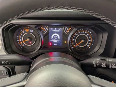 2026 Jeep Wrangler — photo 18 view