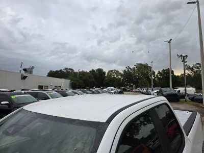 2025 Ram 1500 — photo 11 view