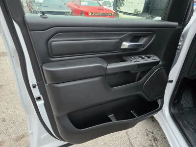 2025 Ram 1500 — photo 13 view