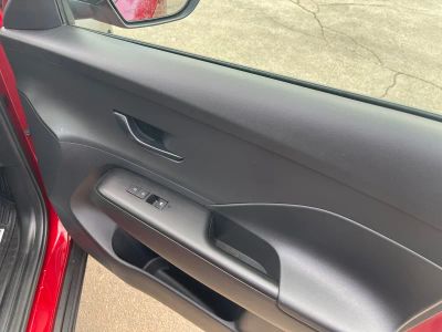 2025 Hyundai Kona - Photo 21