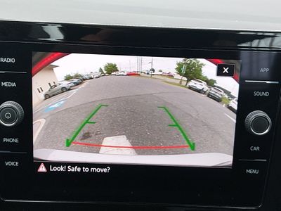 2025 Volkswagen Jetta - Photo 17
