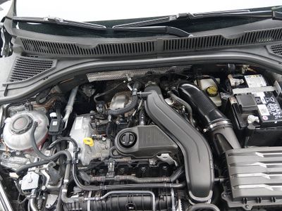 2025 Volkswagen Jetta - Photo 10