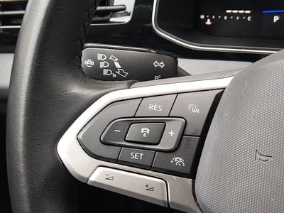 2025 Volkswagen Jetta - Photo 21