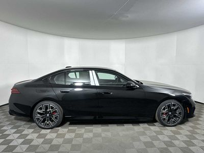 2026 BMW i5 - Photo 8