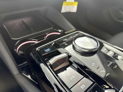 2026 BMW i5 - Photo 15