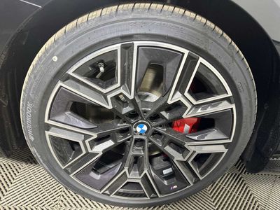 2026 BMW i5 - Photo 10
