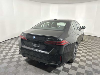 2026 BMW i5 - Photo 9