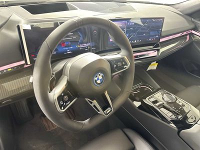 2026 BMW i5 - Photo 14