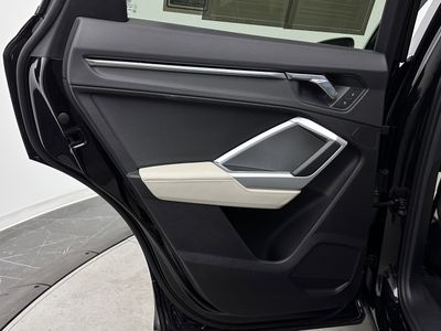 2021 Audi Q3 - Photo 22