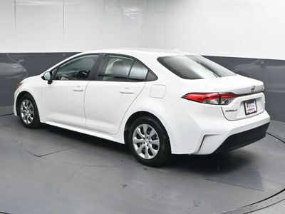 2026 2024 Toyota Corolla LE Sedan — detail view