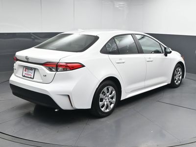 2026 2024 Toyota Corolla LE Sedan — photo 7 view