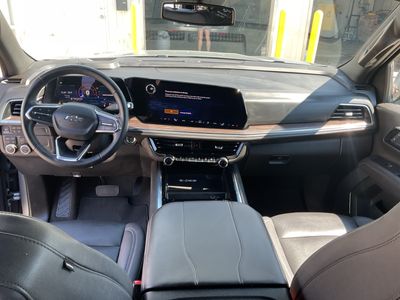 2025 Chevrolet Suburban - Photo 12