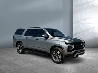 2025 Chevrolet Suburban - Photo 8