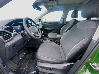 2026 Volkswagen Taos - Photo 17