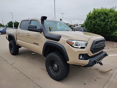 2019 Toyota Tacoma - Photo 3