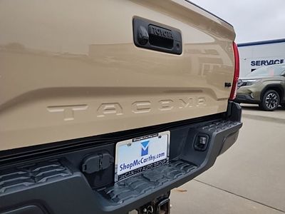 2019 Toyota Tacoma - Photo 10