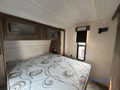 2020 Forest River RV Wildwood — photo 14 view