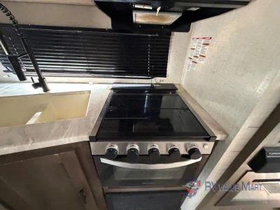 2020 Forest River RV Wildwood — photo 12 view