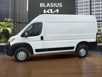 2025 RAM ProMaster 2500 — side profile view