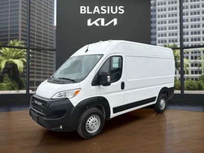 2025 RAM ProMaster 2500 High Roof in Bright White Clearcoat — front three-quarter view