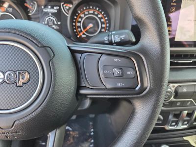 2026 Jeep Wrangler — photo 19 view