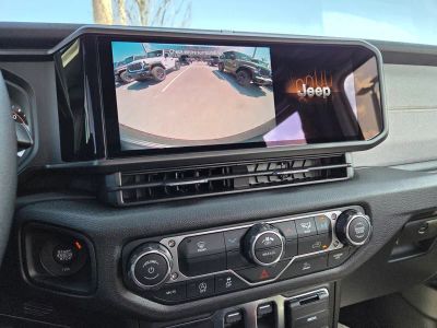 2026 Jeep Wrangler — photo 21 view