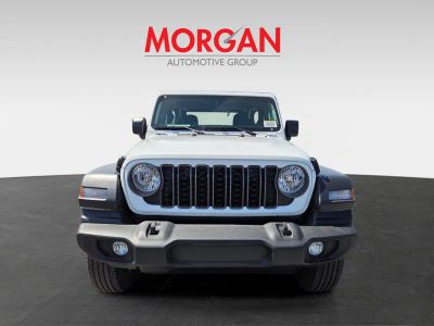 2026 Jeep Wrangler — photo 8 view