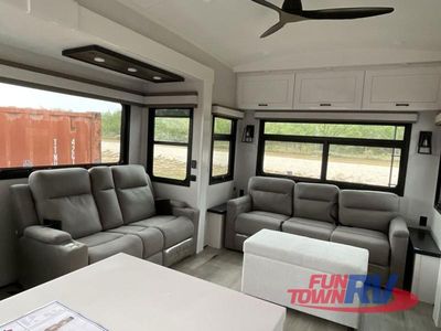 2026 Jayco Pinnacle - Photo 27