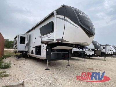 2026 Jayco Pinnacle - Photo 1