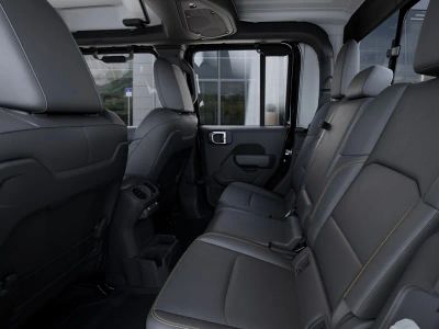 2026 Jeep Gladiator — photo 23 view