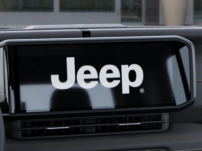 2026 Jeep Gladiator — photo 18 view