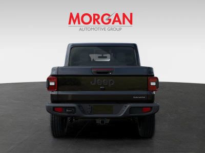 2026 Jeep Gladiator — photo 7 view