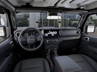 2026 Jeep Gladiator — photo 14 view