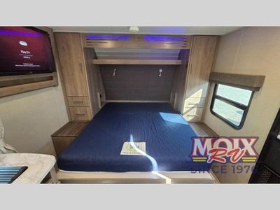 2022 Grand Design Imagine XLS - Photo 9