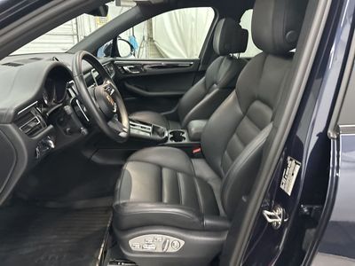 2022 Porsche Macan - Photo 20
