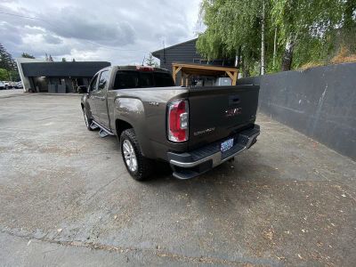 2016 GMC Canyon — interior view