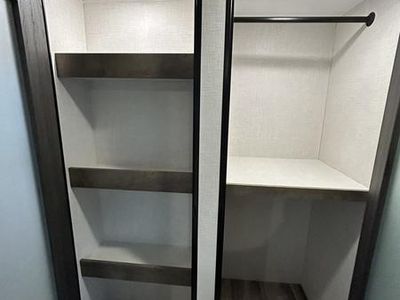 2026 Venture RV SPORTTREK — photo 15 view