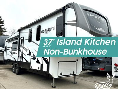 2026 Venture RV SPORTTREK — front three-quarter view