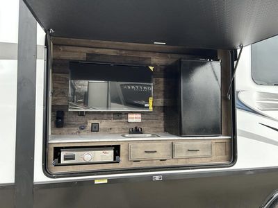 2026 Venture RV SPORTTREK — photo 17 view