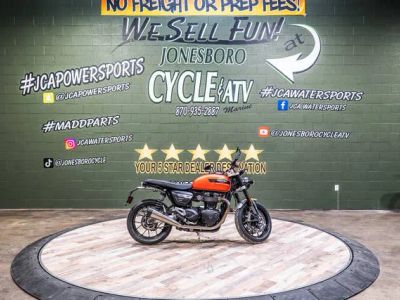 2023 Triumph Speed Twin 1200 Matte Baja Orange — front three-quarter view
