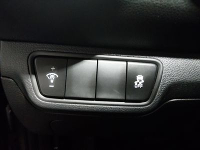 2023 Kia Forte - Photo 13