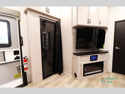 2026 Jayco Seismic - Photo 18